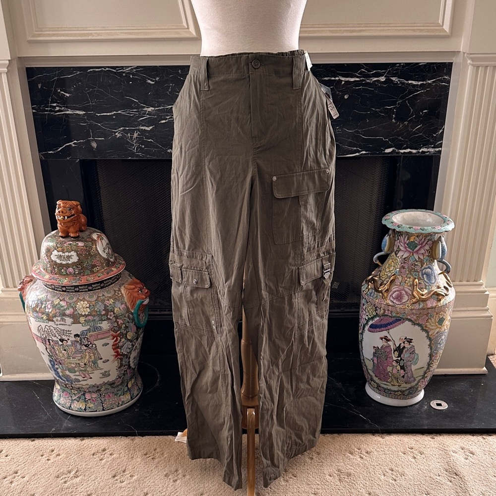 “Essentials Faded Rose” Cargo Pants